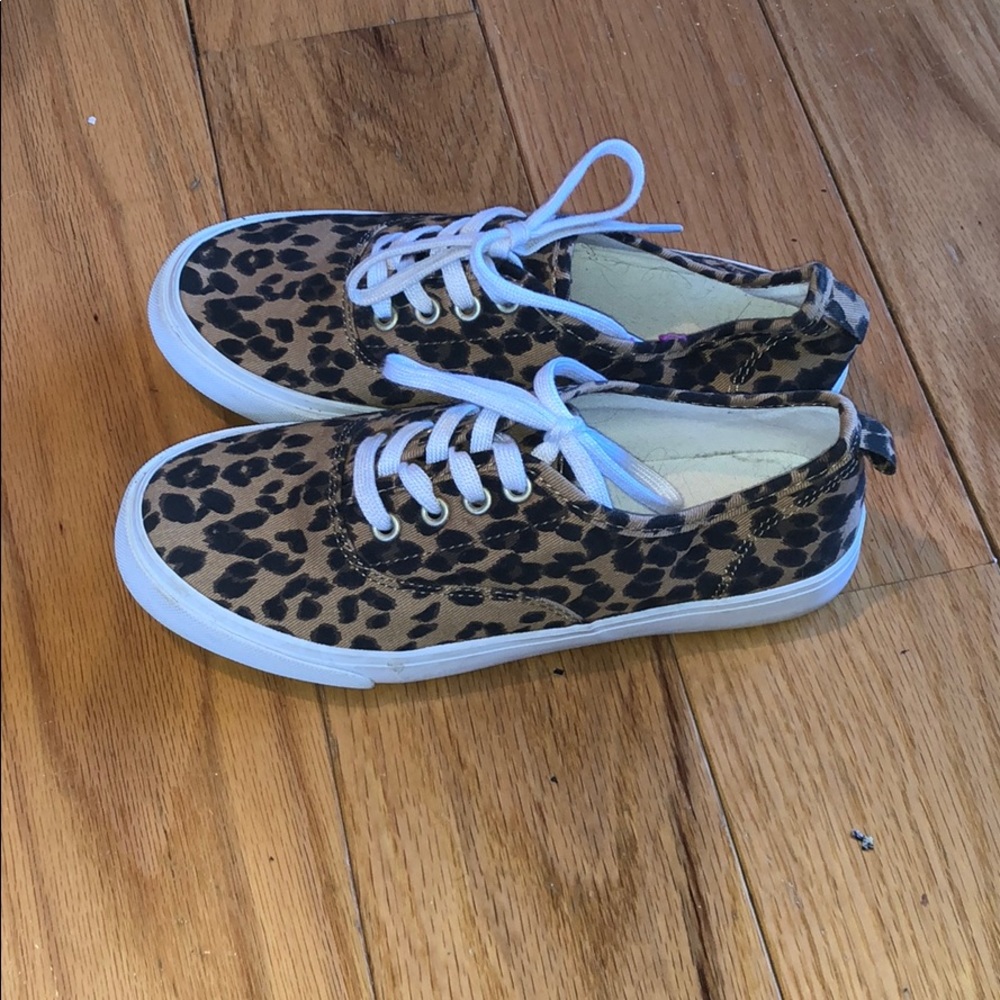 Leopard vans - Picture 3 of 3